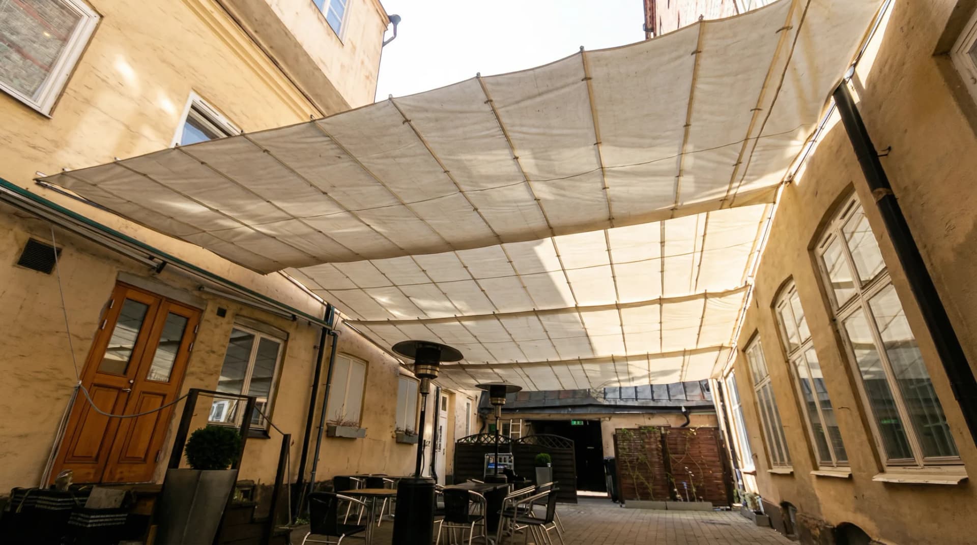 Solskydd för restaurang